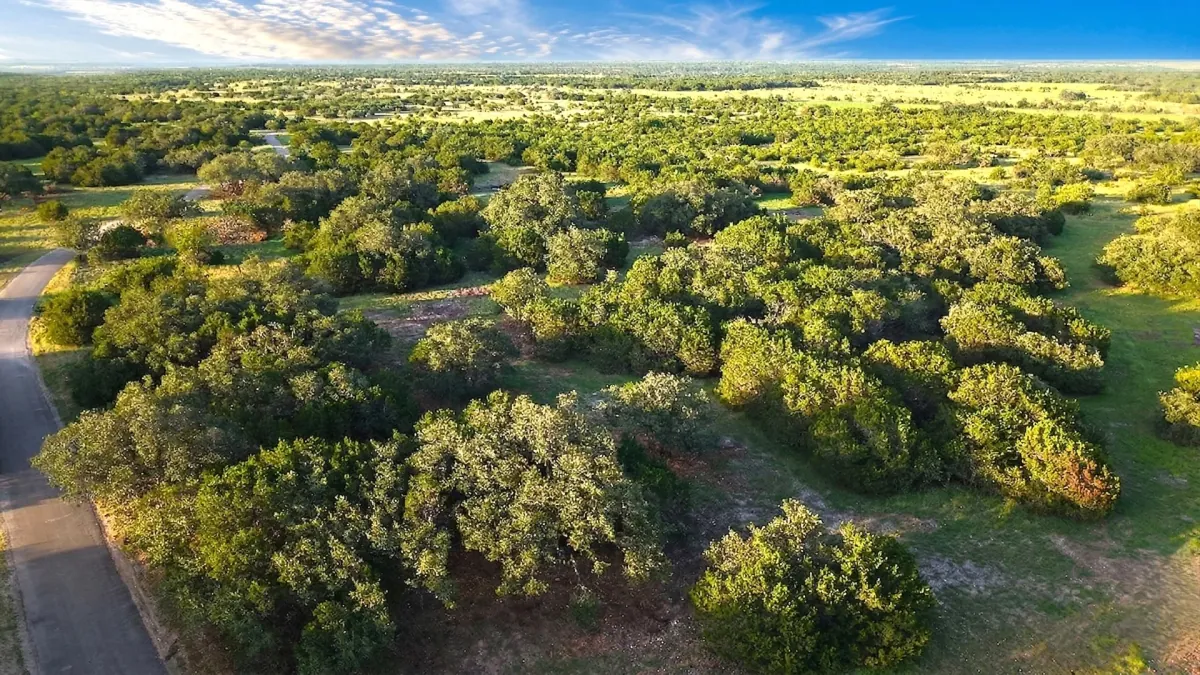 Tract 3 property view at Legacy Oaks